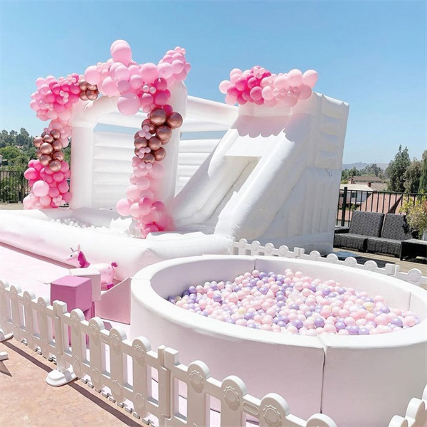 Outdoor commercial grade Minecraft shaped inflatable large slide combo